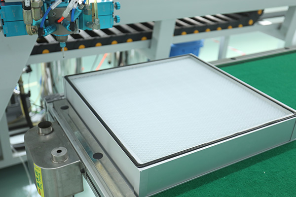 高效过滤器技术突破：华锐智造HEPA过滤器，守护超洁净空间