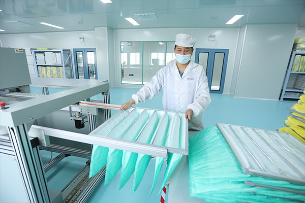 中效过滤器定制优选：华锐智造自有工厂背书，精准匹配复杂净化场景