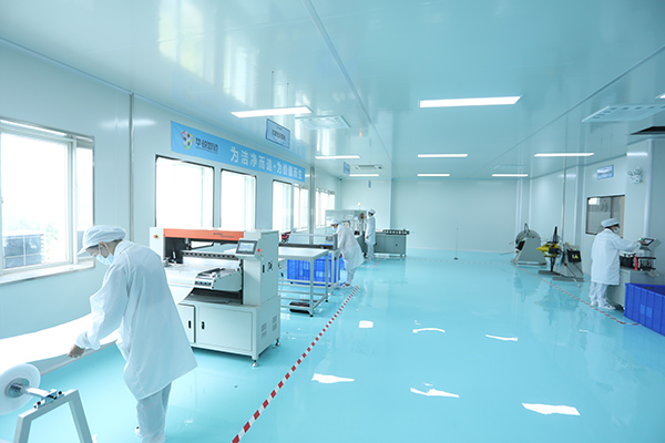 工业初效过滤器定制：华锐智造自有工厂，适配高温高湿特殊工况